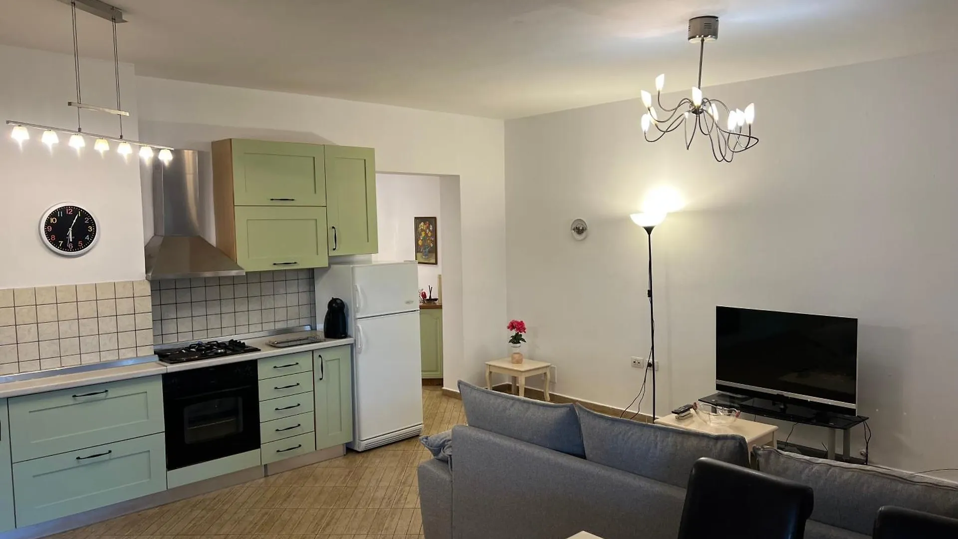 Elin'S View Stylish Central Apartment With Panoramic Terrace تيرانا